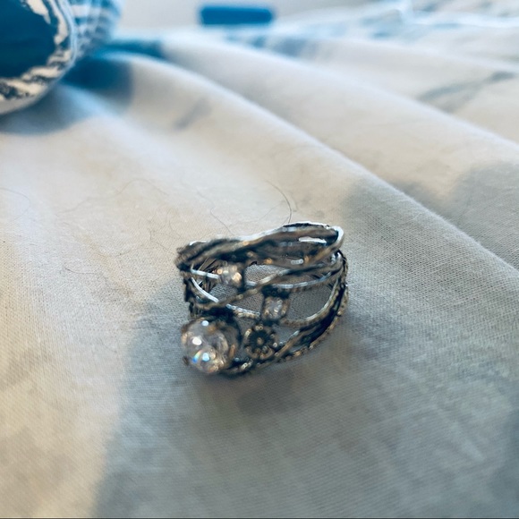 Silver ring - Picture 3 of 8